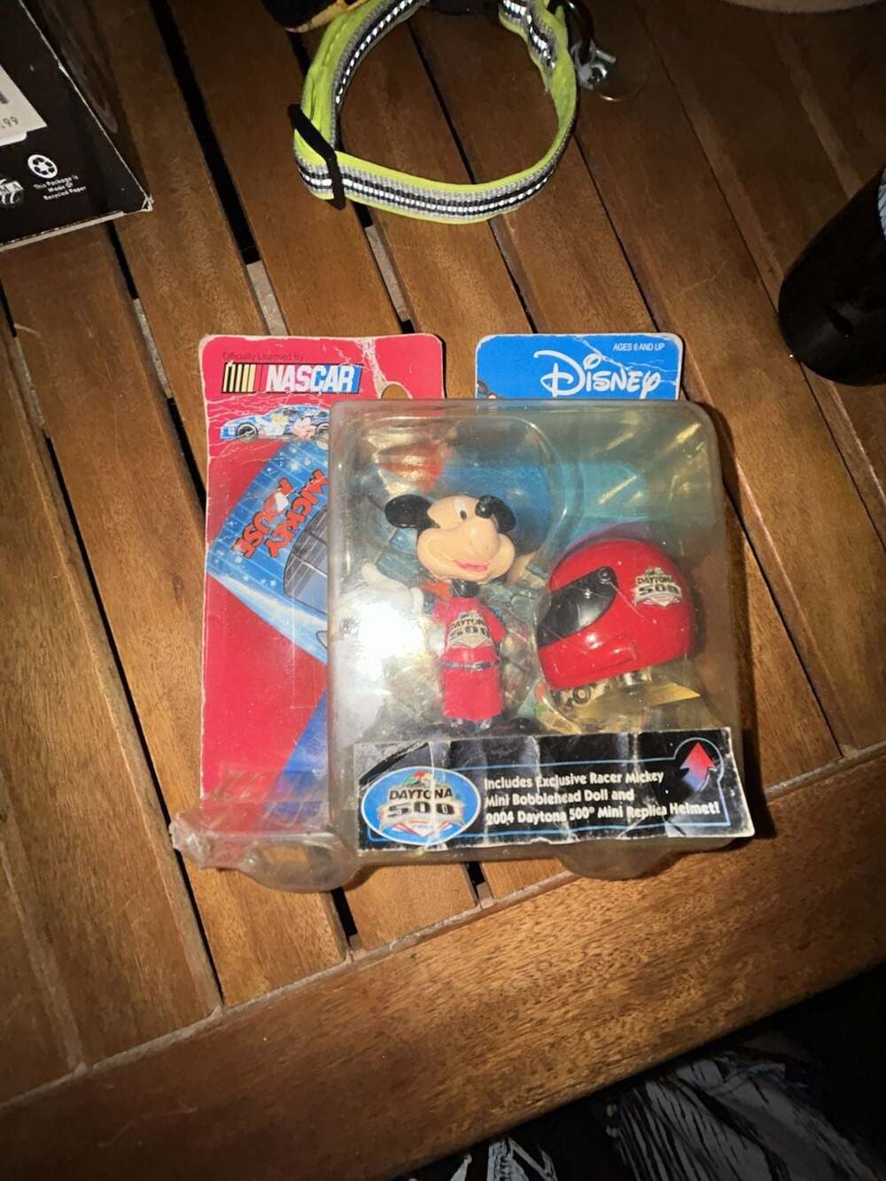 Bobble Dobbles Disney NASCAR Mickey Mouse 2004 Daytona 500 Mini Bobblehead and R